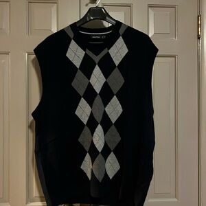 Nautica navy and grey argyle sweater vest. 3XL